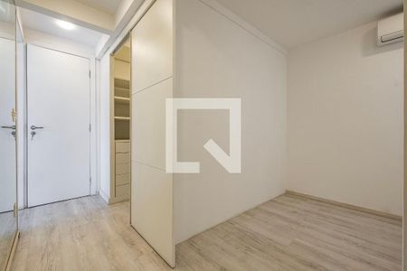 Suíte 1 de casa à venda com 3 quartos, 180m² em Vila Madalena, São Paulo