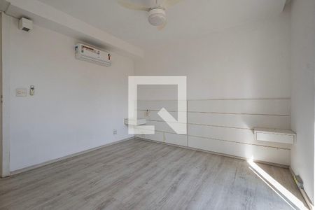 Suíte 1 de casa à venda com 3 quartos, 180m² em Vila Madalena, São Paulo