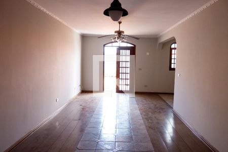 sala de casa para alugar com 3 quartos, 221m² em Jardim das Flores, Osasco