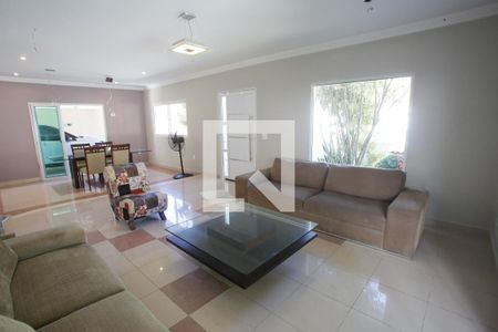 Casa para alugar com 4 quartos, 322m² em Jacarepaguá, Rio de Janeiro