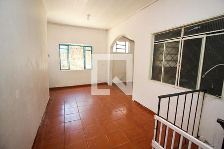 Sala de casa para alugar com 3 quartos, 117m² em Vila Joao Pessoa, Porto Alegre