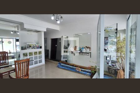 Sala de casa à venda com 2 quartos, 192m² em Jardim do Mar, São Bernardo do Campo