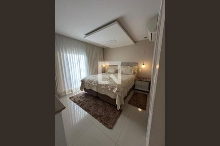 Casa à venda com 4 quartos, 255m² em Barra da Tijuca, Rio de Janeiro