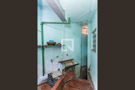 Área de Serviço e quintal de casa à venda com 4 quartos, 50m² em Vila Bancaria Munhoz, São Paulo