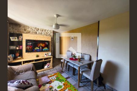 Sala de apartamento à venda com 2 quartos, 45m² em Jacarepaguá, Rio de Janeiro