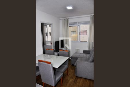 Detalhe - Sala e Sala de Jantar de apartamento à venda com 2 quartos, 33m² em Jardim Pereira Leite, São Paulo