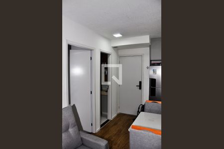 Detalhe - Sala e Sala de Jantar de apartamento à venda com 2 quartos, 33m² em Jardim Pereira Leite, São Paulo