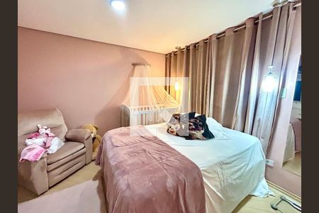 Quarto Suíte 1 de casa para alugar com 2 quartos, 200m² em Jardim Pres. Dutra, Guarulhos