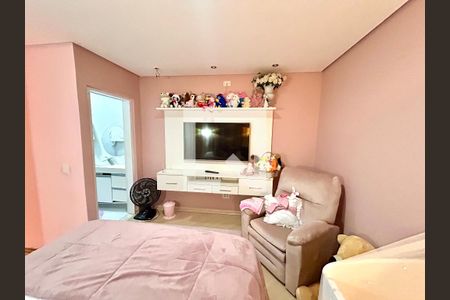 Quarto Suíte 1 de casa para alugar com 2 quartos, 200m² em Jardim Pres. Dutra, Guarulhos