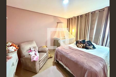 Quarto Suíte 1 de casa para alugar com 2 quartos, 200m² em Jardim Pres. Dutra, Guarulhos