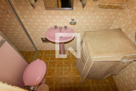 Banheiro de casa à venda com 4 quartos, 300m² em Penha de França, São Paulo