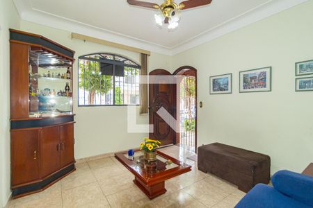 Sala de Estar de casa à venda com 2 quartos, 180m² em Vila Bertioga, São Paulo