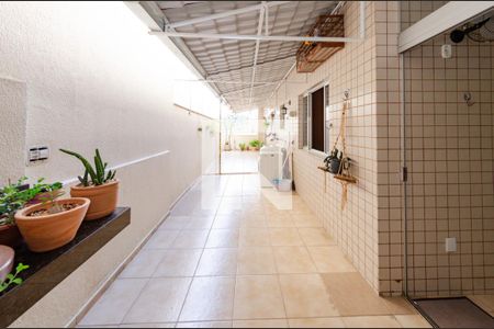 Área privativa de apartamento para alugar com 3 quartos, 130m² em Alto Caiçaras, Belo Horizonte