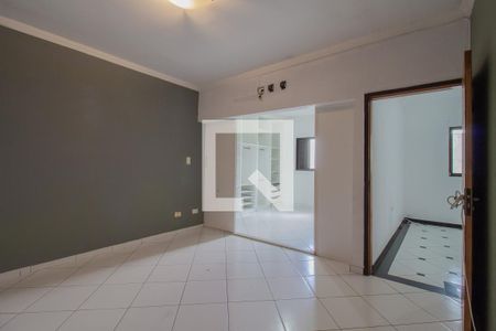 Quarto Suíte de casa para alugar com 2 quartos, 100m² em Jardim Guapituba, Mauá