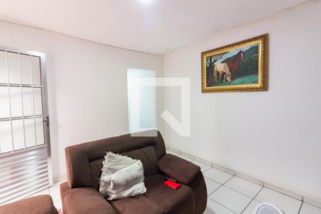 Sala  de casa à venda com 3 quartos, 108m² em Jardim Roberto, Osasco