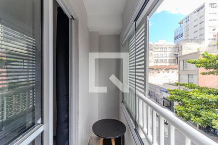Varanda de kitnet/studio para alugar com 1 quarto, 22m² em Campos Elíseos, São Paulo