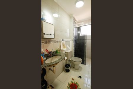 Banheiro de apartamento para alugar com 1 quarto, 57m² em Vila Assuncao, Praia Grande