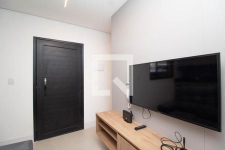 Sala de casa para alugar com 1 quarto, 36m² em Alto de Pinheiros, São Paulo