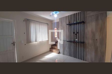 Casa de Condomínio para alugar com 2 quartos, 50m² em Vila Yara, Osasco