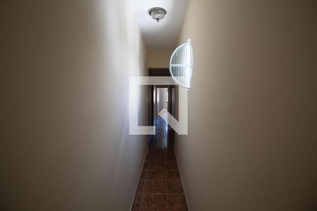 Corredor de casa à venda com 3 quartos, 125m² em Vila Maria Baixa, São Paulo