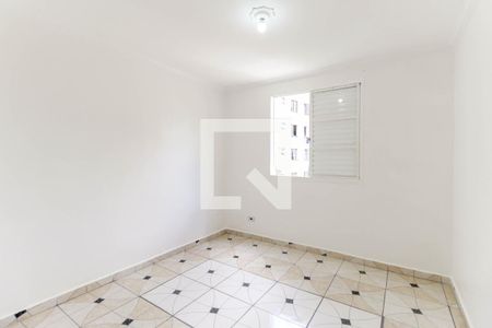 Quarto 1 de apartamento para alugar com 2 quartos, 48m² em Vila Jacuí, São Paulo