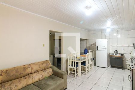 Sala/Cozinha de casa à venda com 5 quartos, 80m² em Guajuviras, Canoas