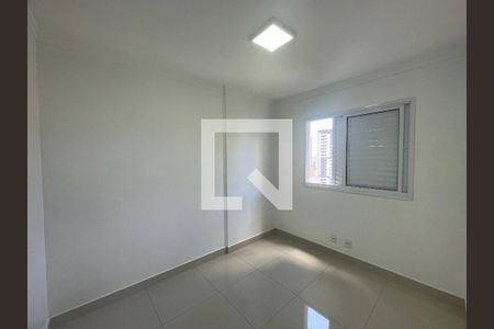 Quarto 1 de apartamento à venda com 2 quartos, 52m² em Jardim Flor da Montanha, Guarulhos