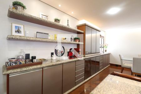 Sala de apartamento para alugar com 5 quartos, 264m² em Fundinho, Uberlândia