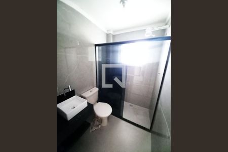 Banheiro de apartamento para alugar com 1 quarto, 50m² em Gonzaguinha, São Vicente