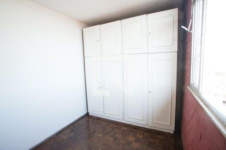 Quarto 1 de apartamento para alugar com 2 quartos, 45m² em Taquara, Rio de Janeiro