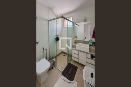 Banheiro de apartamento à venda com 4 quartos, 260m² em Gutierrez, Belo Horizonte