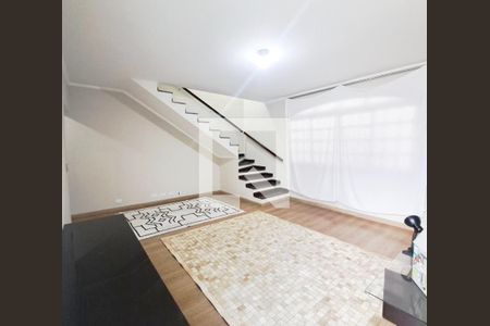 Sala de casa à venda com 3 quartos, 190m² em Vila Osasco, Osasco