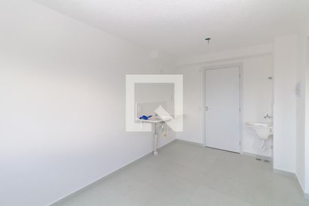 Sala/Cozinha de apartamento para alugar com 2 quartos, 33m² em Guaianases, São Paulo