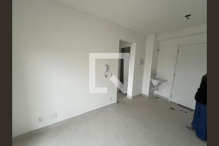 Sala/Cozinha de apartamento à venda com 2 quartos, 36m² em Vila Graciosa, São Paulo