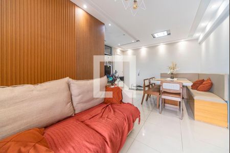 Sala de apartamento para alugar com 3 quartos, 75m² em Vila Apiai, Santo André