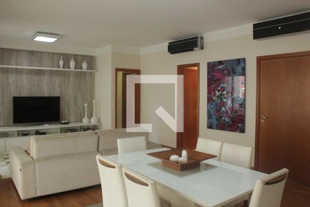 Sala de apartamento para alugar com 3 quartos, 160m² em Embaré, Santos