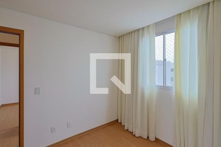 Quarto 1 de apartamento para alugar com 2 quartos, 45m² em Chácara Cotia, Contagem