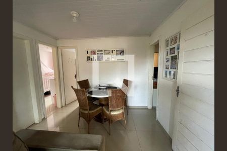Casa à venda com 3 quartos, 88m² em Feitoria Seller, São Leopoldo