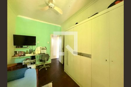 Quarto 1 de apartamento à venda com 4 quartos, 108m² em Botafogo, Rio de Janeiro