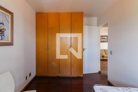 Quarto 1 de apartamento para alugar com 2 quartos, 82m² em Jardim Ester, São Paulo