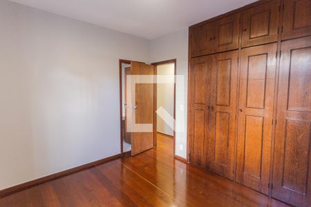 Suíte de apartamento para alugar com 4 quartos, 130m² em Serra, Belo Horizonte