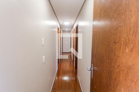 Corredor de apartamento para alugar com 4 quartos, 130m² em Serra, Belo Horizonte