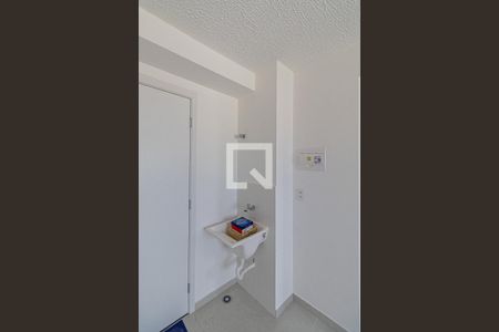 Sala/Cozinha/Área de Serviço  de apartamento para alugar com 2 quartos, 30m² em Guaianases, São Paulo