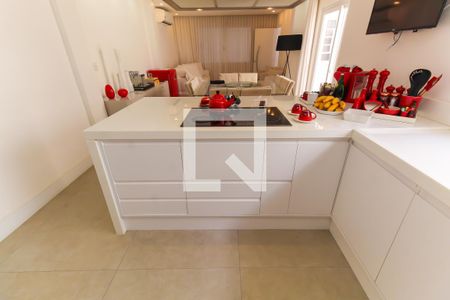 Sala/Cozinha de casa à venda com 3 quartos, 170m² em Quarta Parada, São Paulo