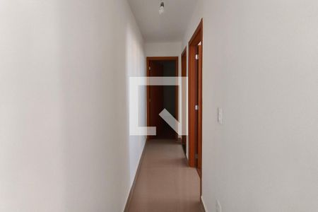 Corredor- Quartos de apartamento para alugar com 2 quartos, 45m² em Vila Satúrnia, Campinas
