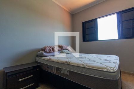 Quarto 1 de casa para alugar com 2 quartos, 100m² em Vila Salete, São Paulo