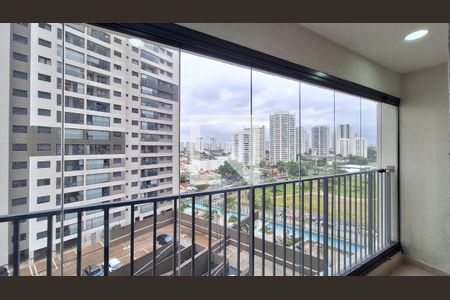 Varanda e área de serviço de apartamento à venda com 2 quartos, 47m² em Vila Anastácio, São Paulo