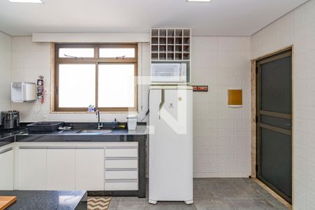 Cozinha de kitnet/studio para alugar com 1 quarto, 35m² em Minas Brasil, Belo Horizonte