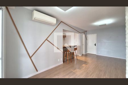 Sala de apartamento à venda com 3 quartos, 94m² em Várzea da Barra Funda, São Paulo