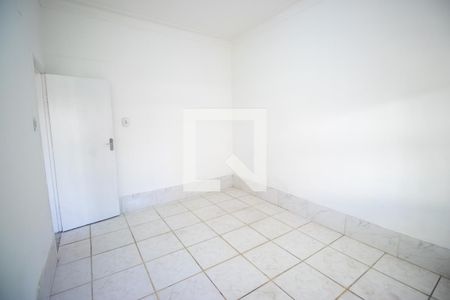 Quarto 1 de casa para alugar com 2 quartos, 50m² em Irajá, Rio de Janeiro